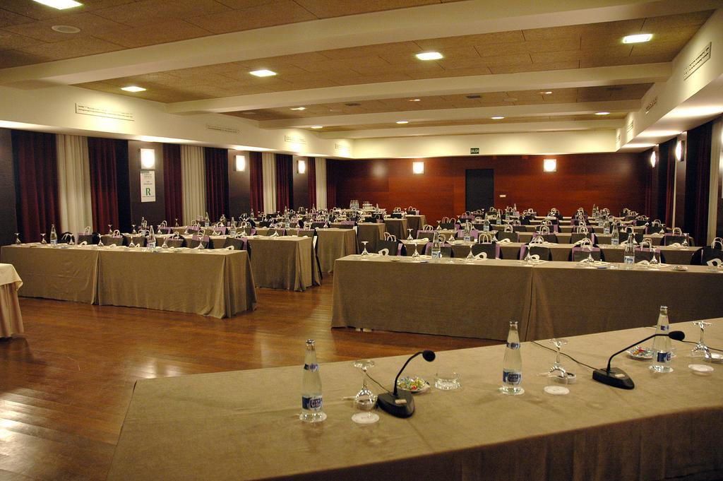 Iberik Gran Balneario De Guitiriz Otel İş olanakları fotoğraf